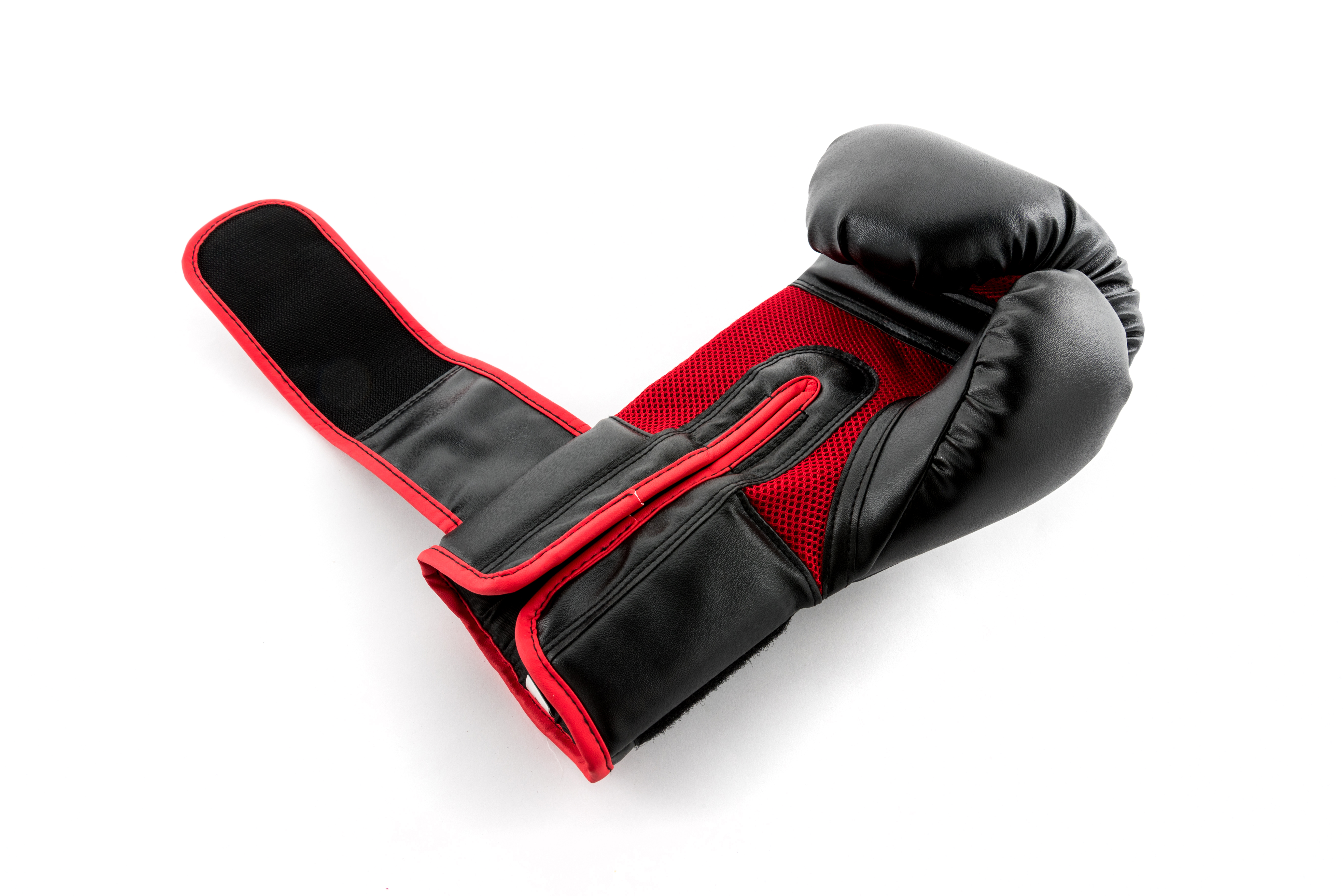 UFC Boxing Training Gloves 12 oz