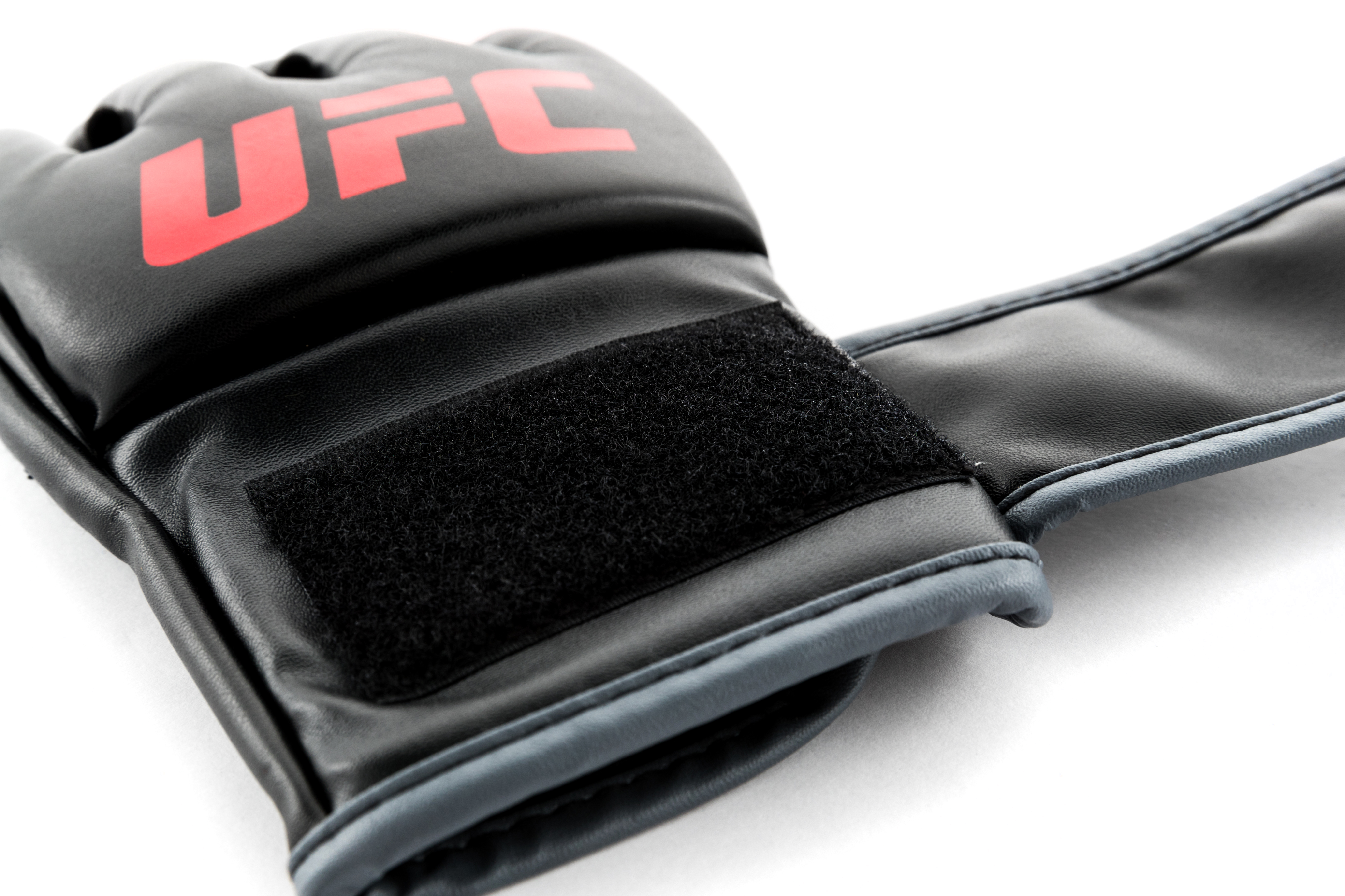 UFC MMA Gloves S/M